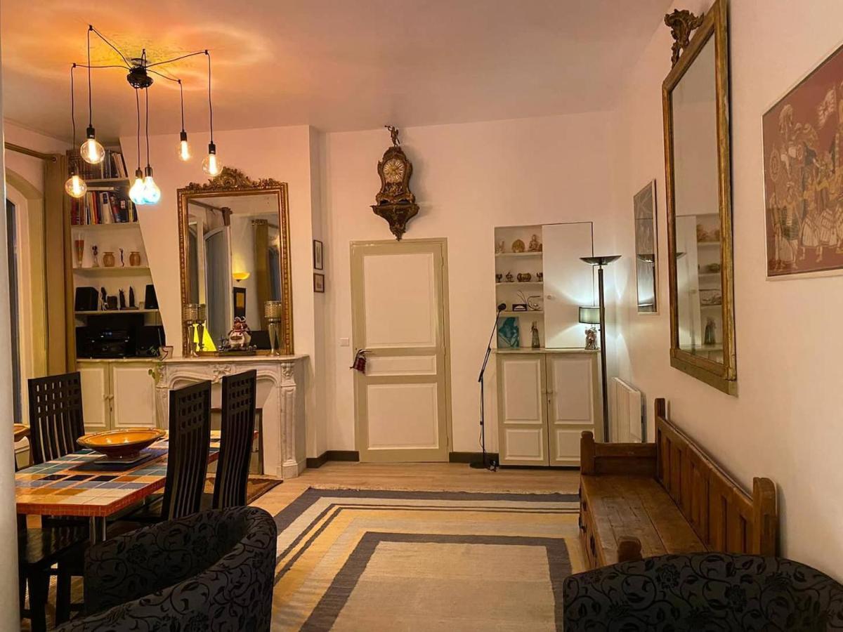 Romantic Apartment In Париж Экстерьер фото