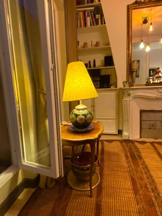 Romantic Apartment In Париж Экстерьер фото