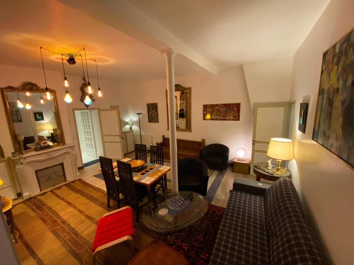Romantic Apartment In Париж Экстерьер фото