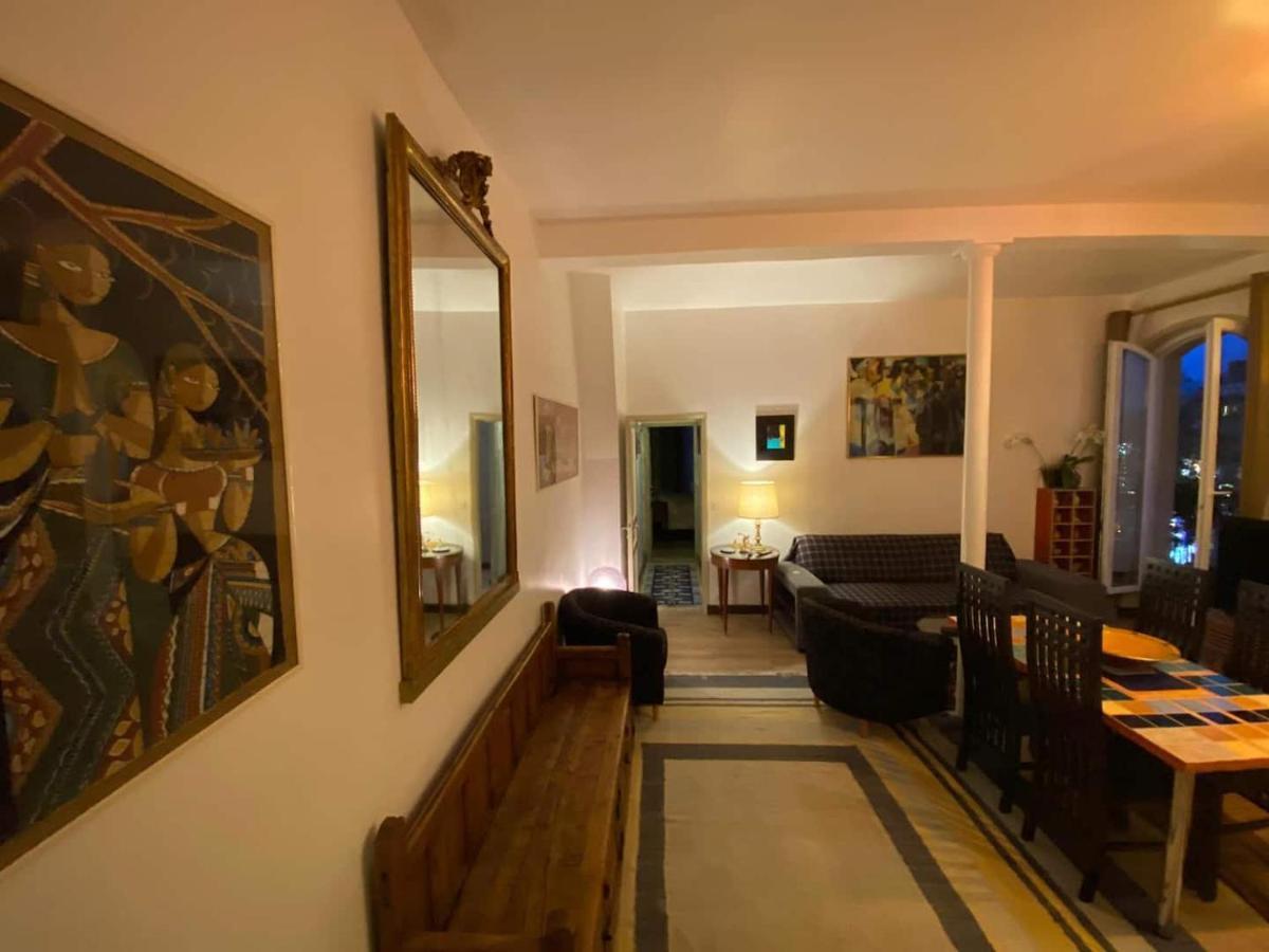 Romantic Apartment In Париж Экстерьер фото