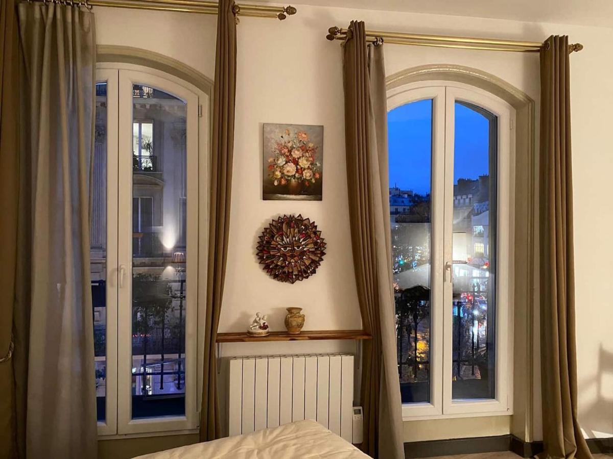 Romantic Apartment In Париж Экстерьер фото
