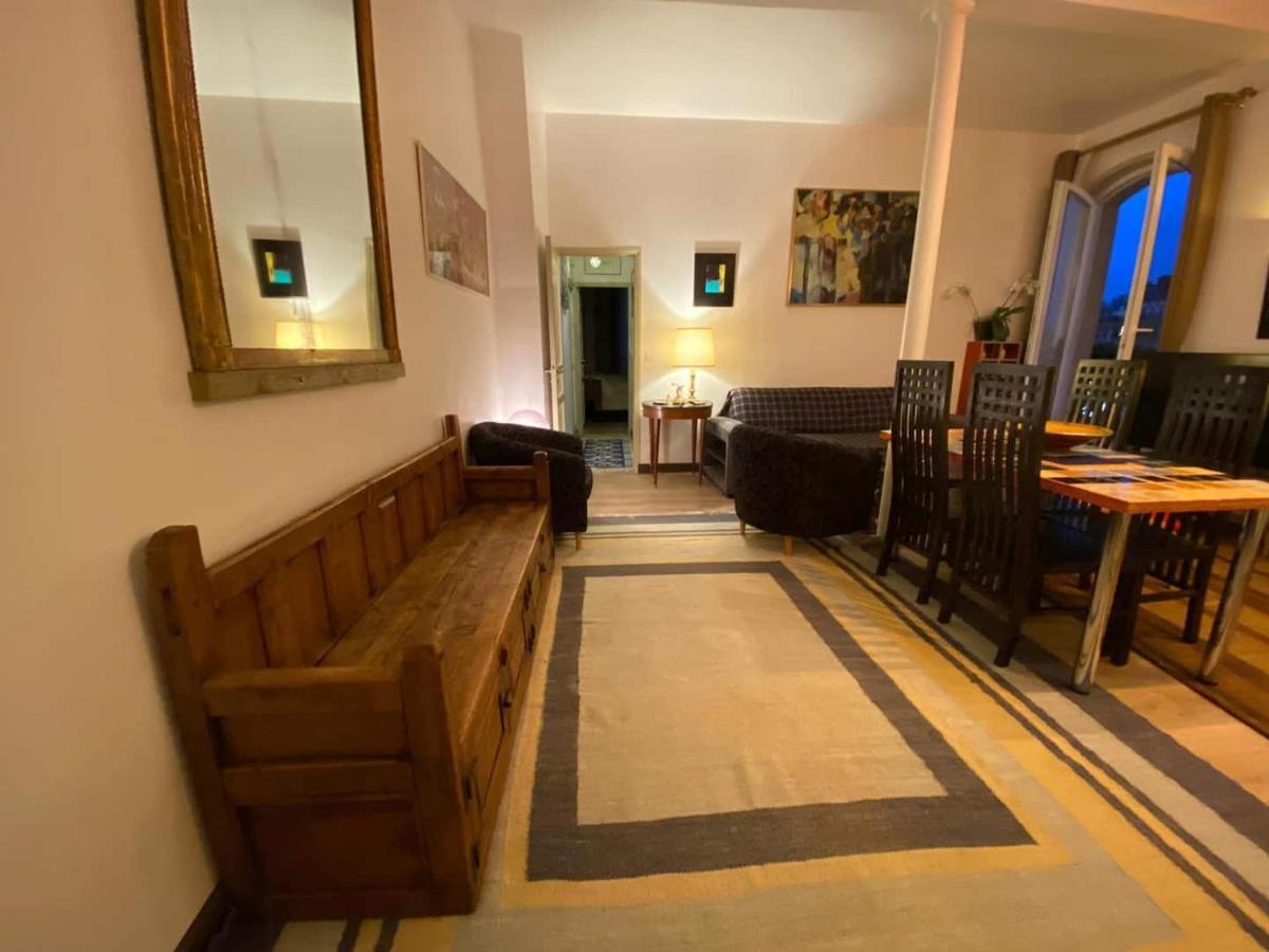 Romantic Apartment In Париж Экстерьер фото